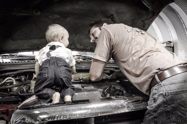 Сын - зеркальное отражение своего отца.