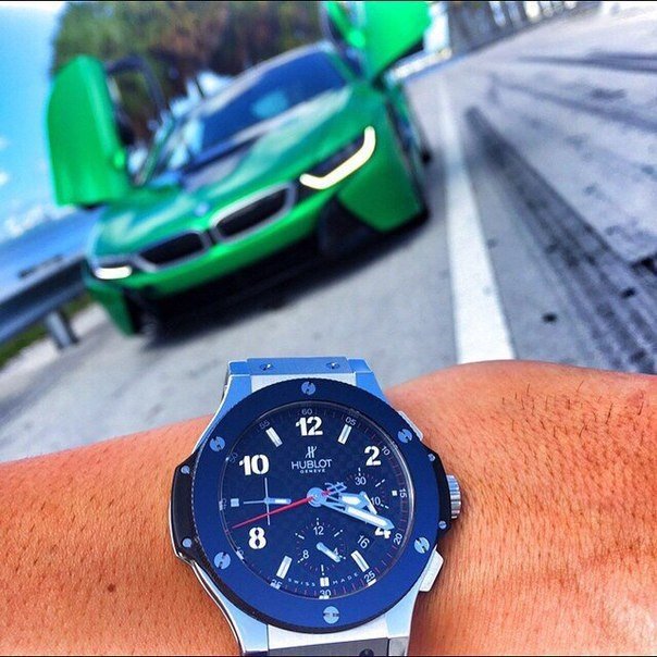 Хочешь жить - умей вертеться. Хочешь жить ещё лучше - заставь вертеться других.