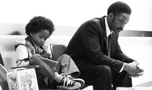 Не слушай никого, кто скажет, будто ты чего-то не можешь. Даже меня. Понял Если есть мечта, оберегай её. Люди, которые чего-то не могут, будут уверять, что и у тебя не выйдет. Поставил цель — добейся. И точка.