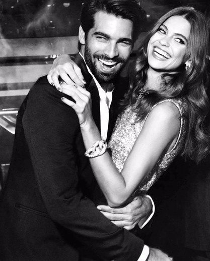 Окружайте себя теми, кто верит в вас и вдохновляет вас.