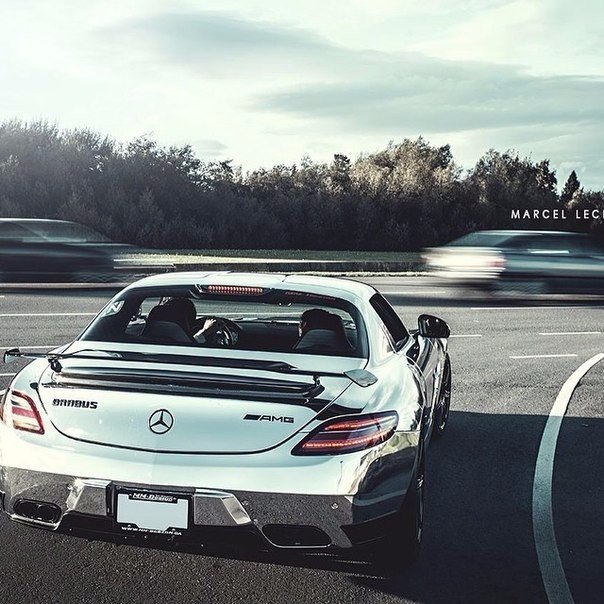 Поймите, деньги - это идея. Чтобы заработать на Ладу, нужно работать, чтобы заработать на Бентли, нужно думать. Перестаньте работать, начните думать!