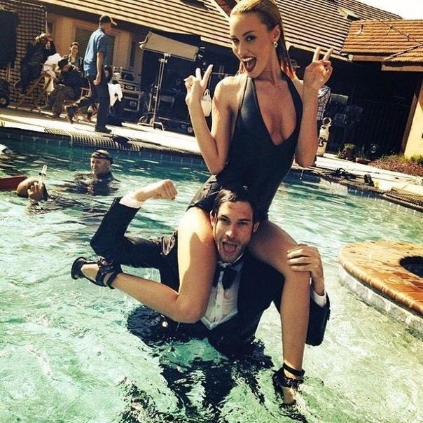 Если вы способны видеть, ходить, говорить, любить и каждое утро вставать с постели, вы сказочно богатый человек! Не забывайте об этом.