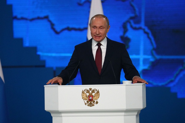 Путин поручил создать российский бренд зеленой продукции. По его мнению, за границей продукция такого бренда «пойдет влет». «Там, за границей, ничего чистого вообще не осталось!»