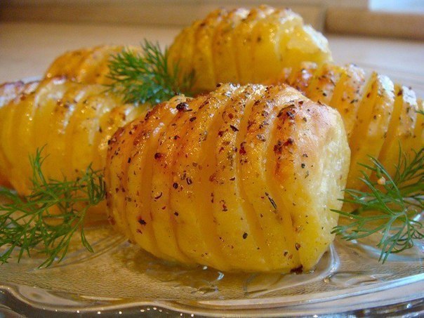 Картошечка неимоверно вкусная! 