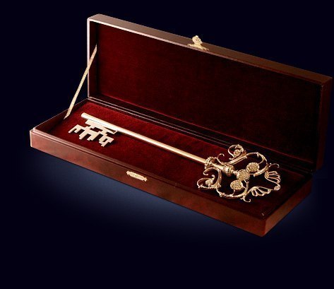 Никто не изготовит замок без ключей… Так же и жизнь не даст проблемы без решения.