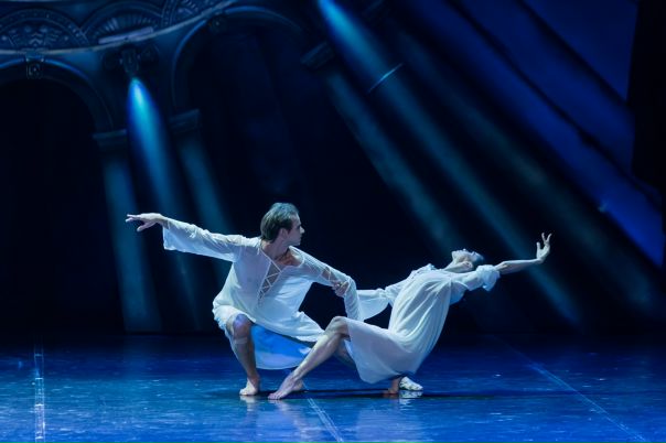 Друзья, не забудьте завтра в 9:40 включить телеканал 