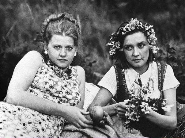 Вера Алентова, Ирина Муравьева, Раиса Рязанова и Борис Сморчков на съёмках фильма 