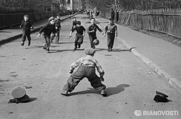 Москва, 1959г. Врешь, не возьмешь...