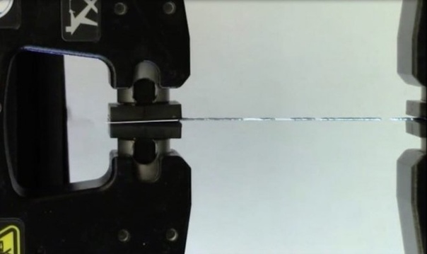 Ученые из США разработали особый материал, объединяющий в себе свойства металла и резины