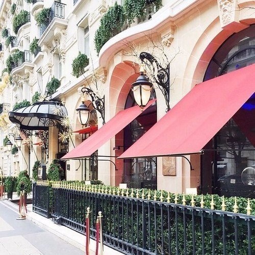 Париж, Франция
