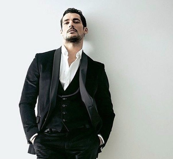 Чрезмерная гордость – вывеска ничтожной души.