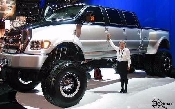 Друзья, как вам самый большой автомобиль Ford