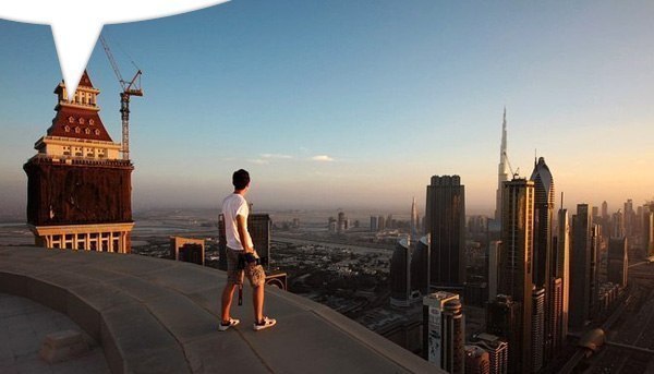 В жизни обязательно должны быть паузы. Такие паузы, когда с вами ничего не происходит, когда вы просто сидите и смотрите на Мир, а Мир смотрит на вас.