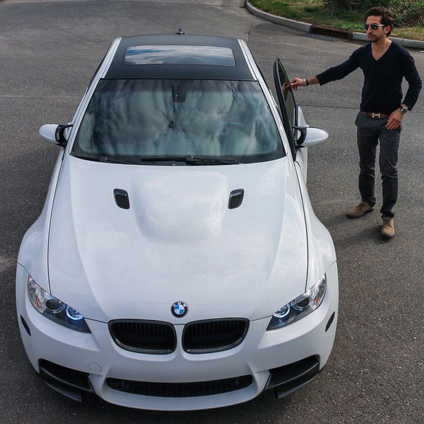 Друг мой, рассказы о том, что у тебя нет времени поработать над своими мыслями и своей жизнью, подобны рассказу о том, что у тебя нет времени залить бензин в пустой бак, потому что тебе надо быстрее ехать. Все равно это когда-то нужно будет сделать.