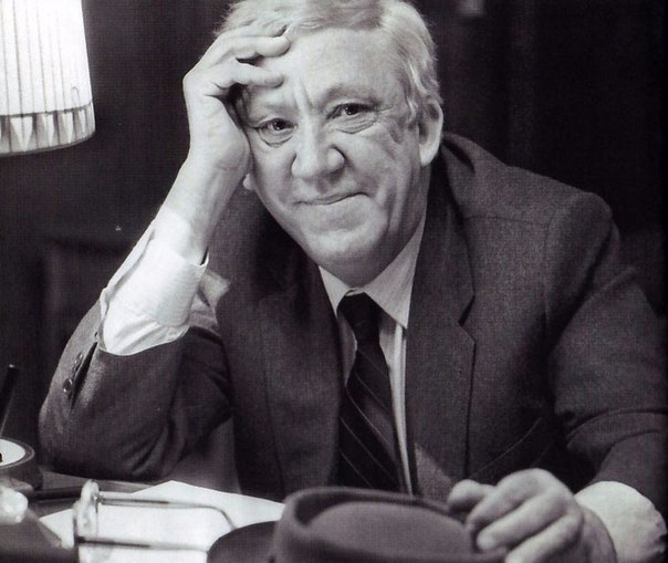 Никогда не мстите подлым людям. Просто станьте счастливыми. И они это не переживут…