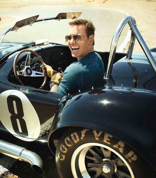 Есть 2 дня когда вы ничего не сможете сделать для своей мечты: один это - вчера, другой это - завтра.