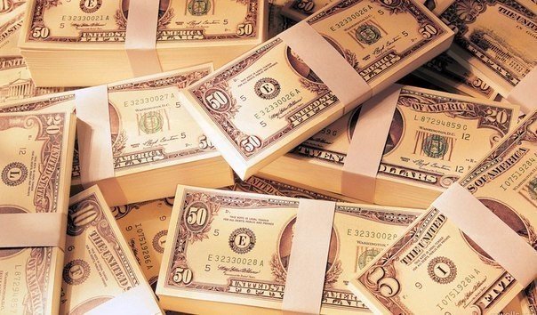 Хочешь иметь столько денег,чтобы хватало тебе и твоей семье - работай сам... Хочешь обеспечить свои будущие поколения - заставь людей работать на себя.