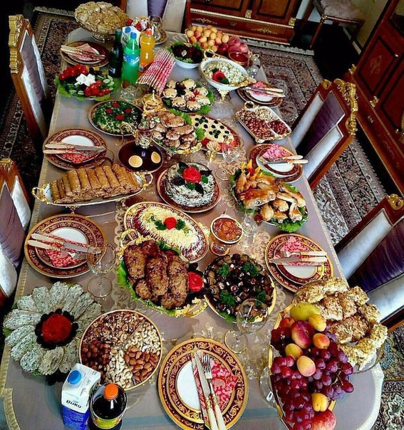 Застолья с родными - самые лучшие!