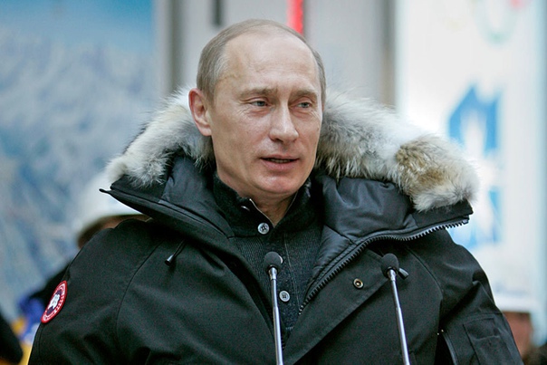Credit Suisse потерял $60 млн из-за производителя одежды Canada Goose. В пуховике этого бренда появлялся и российский президент Владимир Путин, в частности, на открытии горнолыжного курорта «Красная Поляна» в 2008 г. 