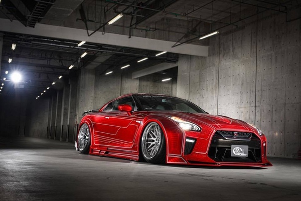 Nissan GT-R (R35) 