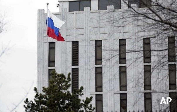 Приговор гражданке России Марии Бутиной, которая получила полтора года тюремного заключения по обвинению в ведению деятельности в пользу иностранного государства на территории США, является вопиющим беззаконием, считают в посольстве России в США: