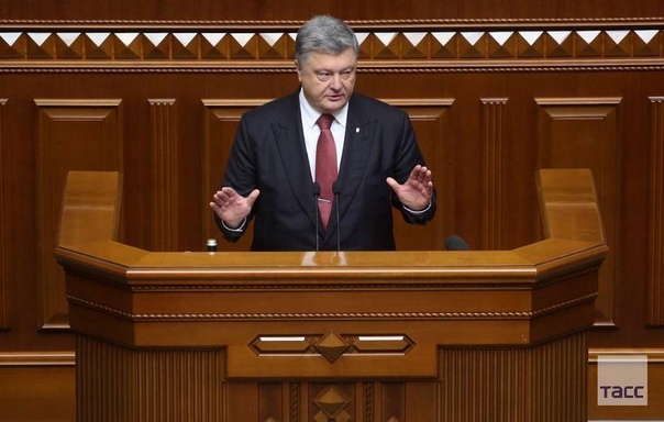 Петр Порошенко подписал указ о мерах по укреплению обороноспособности Украины