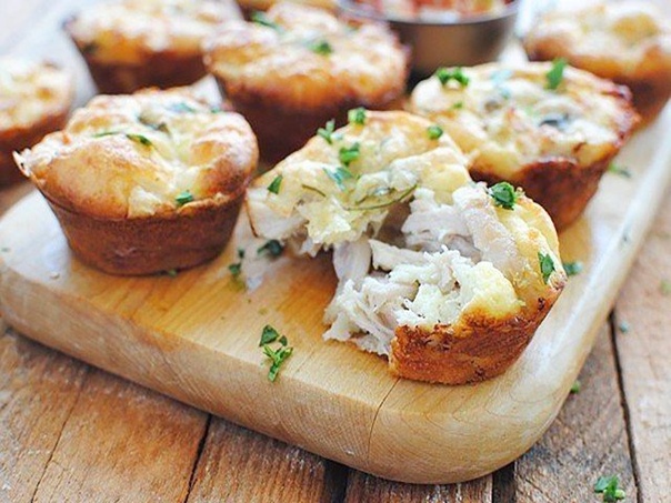 Куриные маффины с сыром 