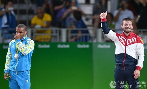 МОК подтвердил, что украинские спортсмены смогут выступать на территории РФ: 