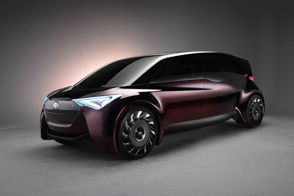 Toyota представит концептуальный водородный микроавтобус 