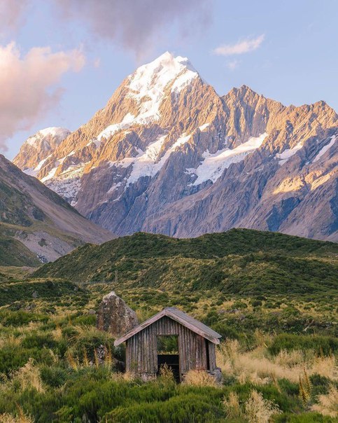 Гора Кука - гора в новозеландских Южных Альпах, высочайшая точка Новой Зеландии.